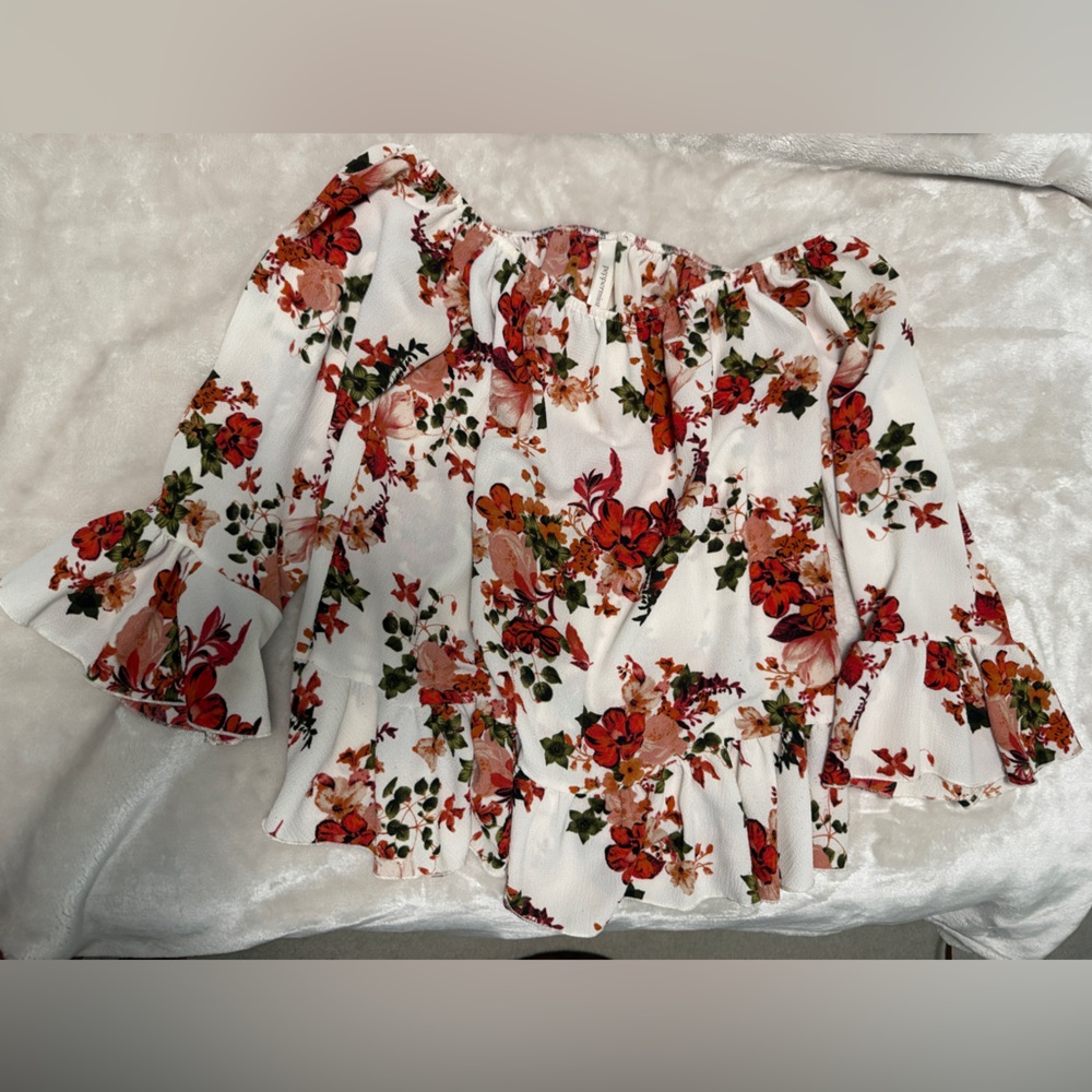 Floral Print Off the Shoulder Top